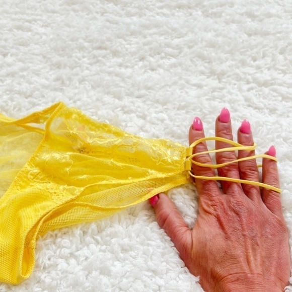 NWOT Victoria’s Secret yellow floral lace strappy panty sheer small - Picture 3 of 8